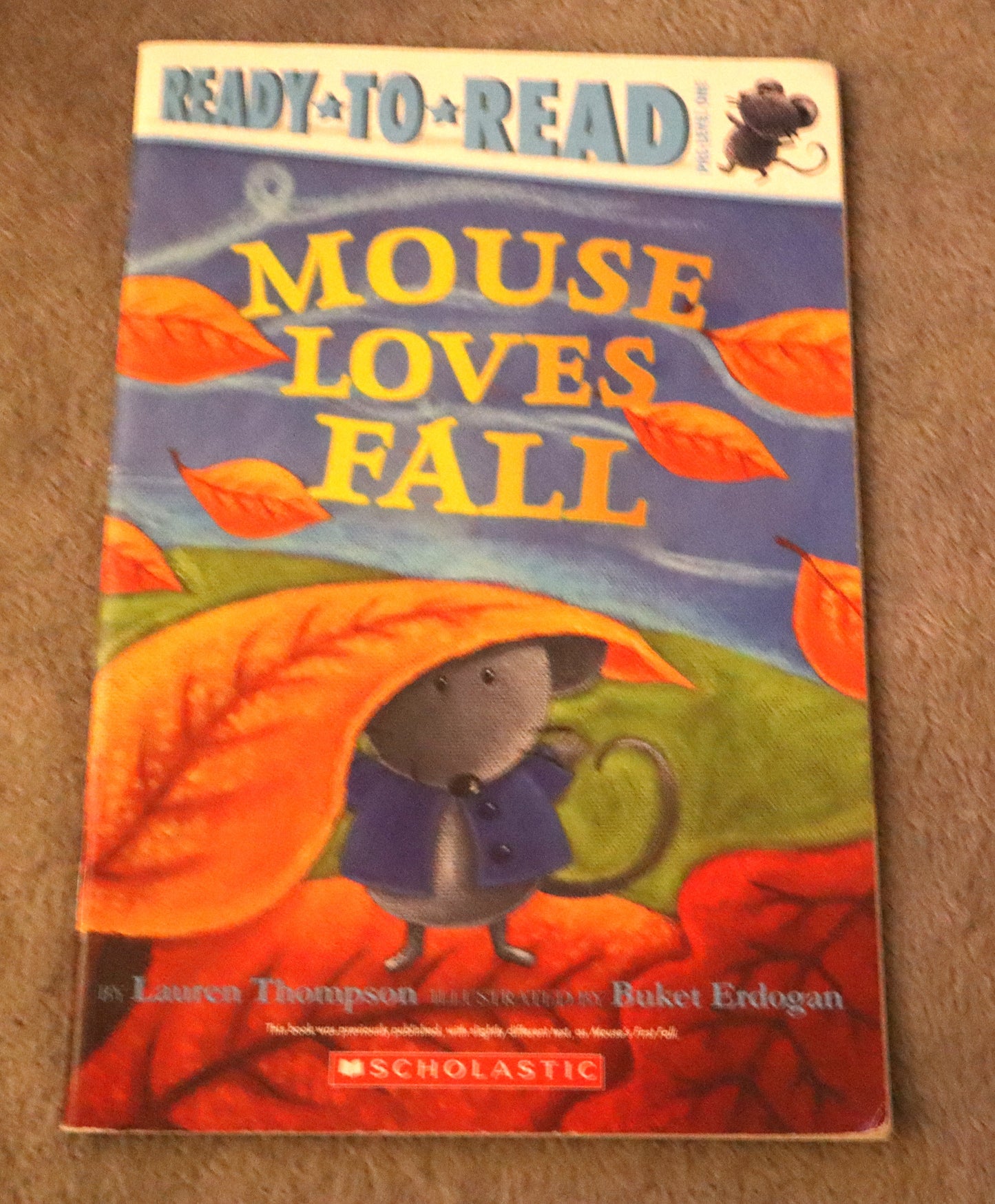 Mouse loves fall