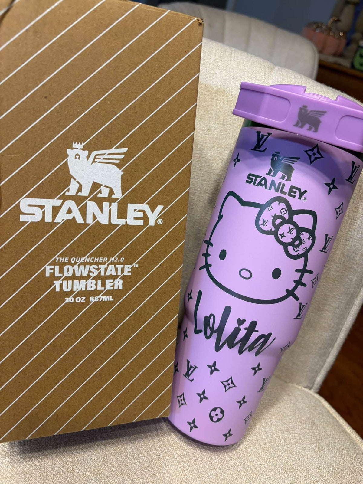 Hello kitty Tumbler Purple 30 oz.