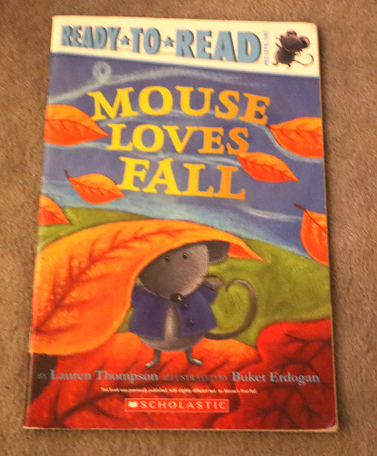 Mouse loves fall
